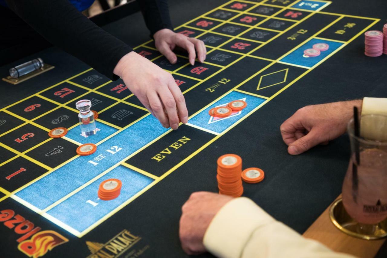 Mineral Palace Hotel & Gaming Дедууд Екстериор снимка